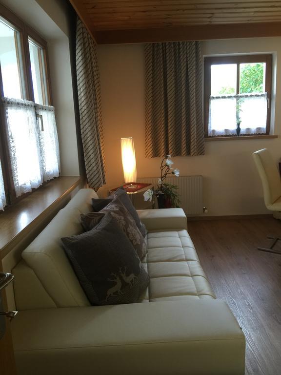 Haus Christina Apartment Fiss Bagian luar foto