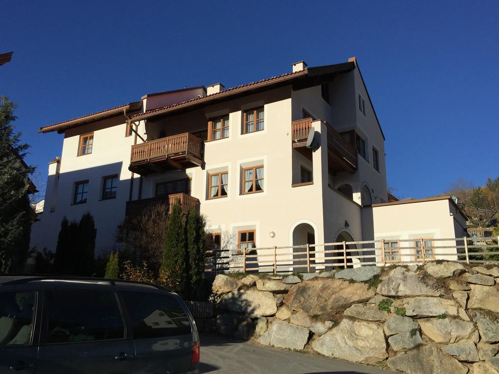 Haus Christina Apartment Fiss Bagian luar foto